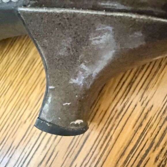 Franco Sarto Ulla Gray Suede and Patent Kitten Heel Pump Sz 8 Career, Classic - Picture 7 of 13